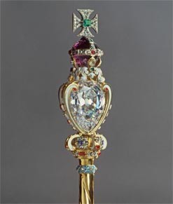 the Cullinan V is still astounding at 18.8 carats Heart shaped